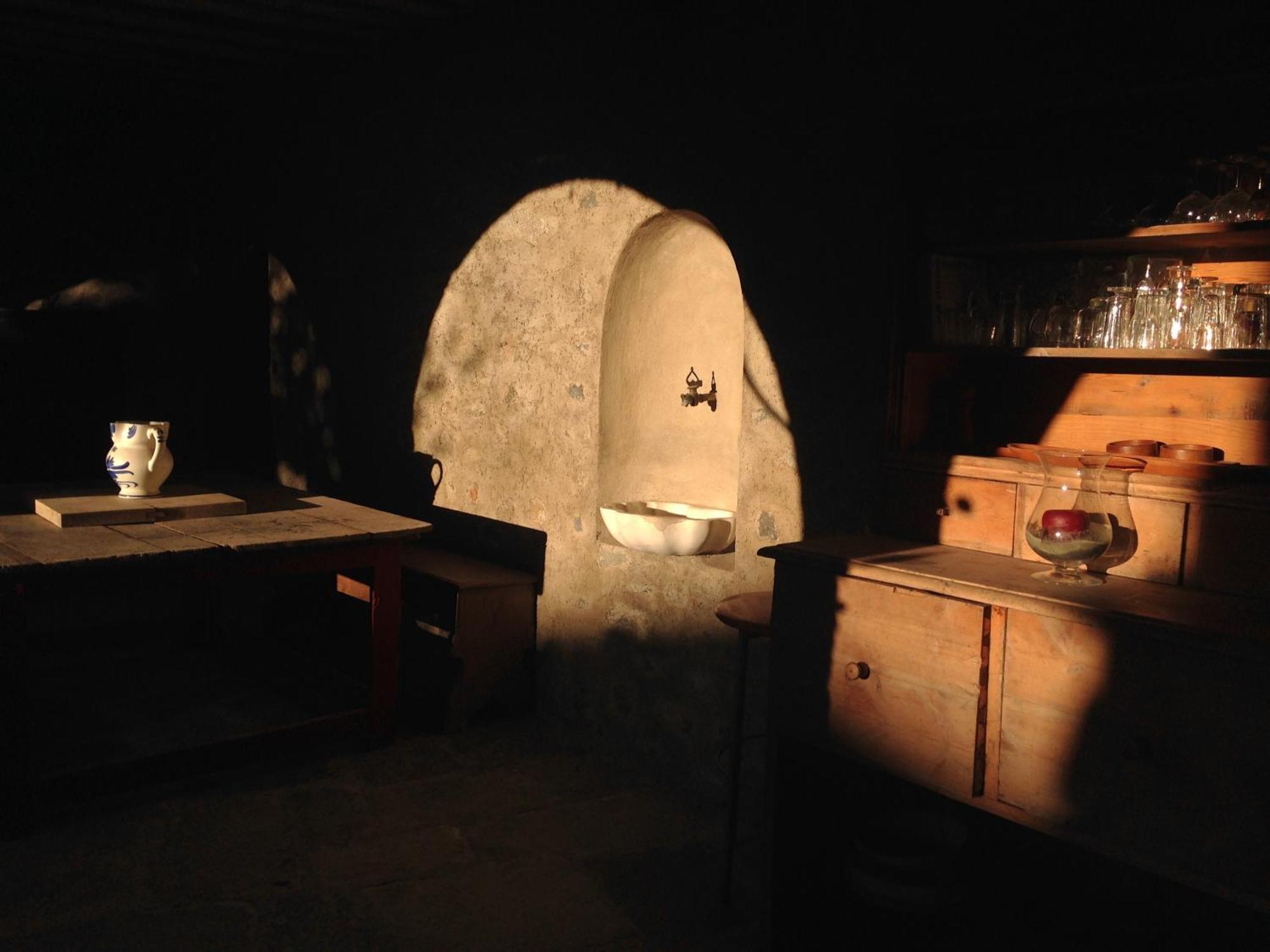 Вілла Piano Nobile Al Roseto Del Drago San Bernardo  Екстер'єр фото